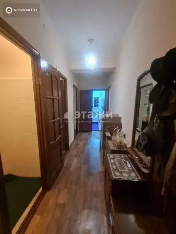 56.8 м², 2-комнатная квартира, этаж 2 из 5, 57 м², изображение - 40