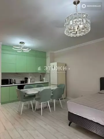 2-комнатная квартира, этаж 3 из 17, 68 м²