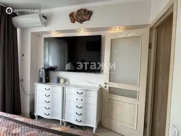 3-комнатная квартира, этаж 4 из 5, 69 м²