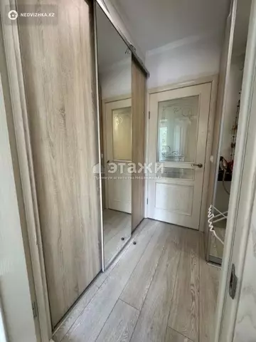 3-комнатная квартира, этаж 4 из 5, 69 м²