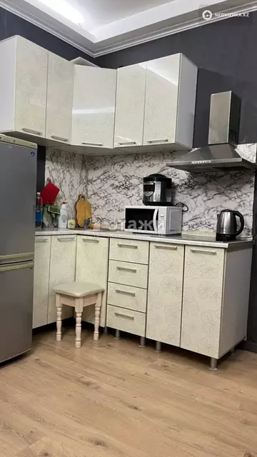 1-комнатная квартира, этаж 5 из 16, 30 м²