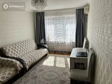 4-комнатная квартира, этаж 3 из 5, 87 м²