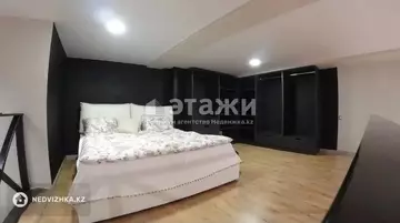 2-комнатная квартира, этаж 4 из 4, 103 м²