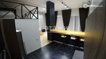 2-комнатная квартира, этаж 4 из 4, 103 м²
