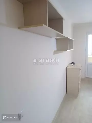 1-комнатная квартира, этаж 3 из 5, 36 м²