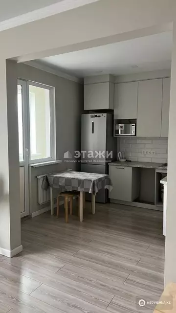 2-комнатная квартира, этаж 12 из 12, 62 м²