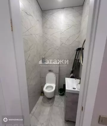 3-комнатная квартира, этаж 8 из 9, 90 м²