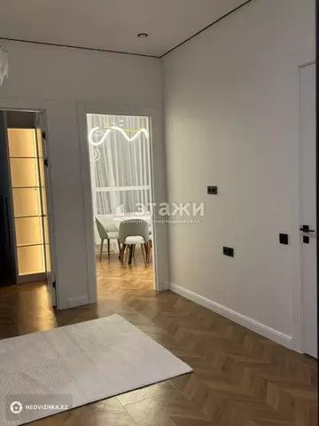 1-комнатная квартира, этаж 14 из 18, 42 м²