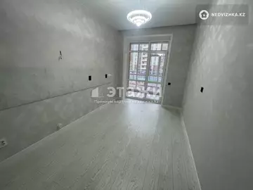 1-комнатная квартира, этаж 2 из 12, 39 м²