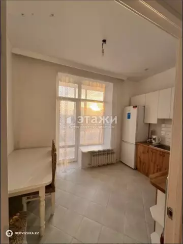 1-комнатная квартира, этаж 5 из 9, 37 м²