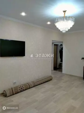 2-комнатная квартира, этаж 8 из 8, 71 м²