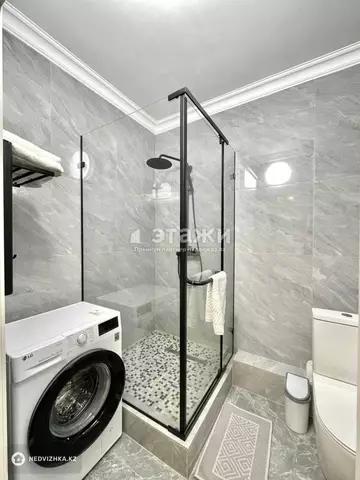 1-комнатная квартира, этаж 9 из 9, 40 м²