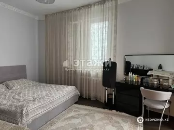 3-комнатная квартира, этаж 8 из 20, 98 м²