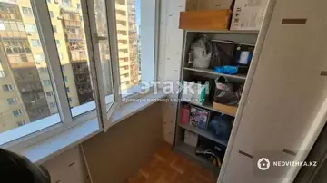 1-комнатная квартира, этаж 13 из 18, 37 м²