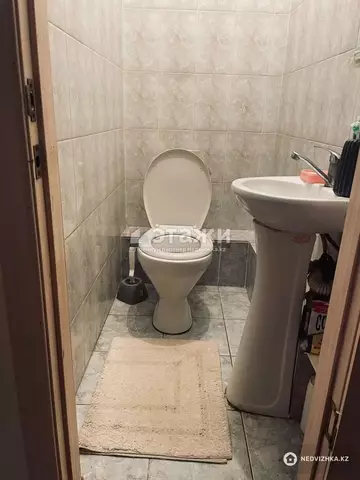 1-комнатная квартира, этаж 9 из 9, 53 м²