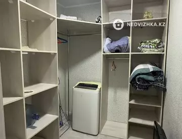 2-комнатная квартира, этаж 3 из 4, 48 м²