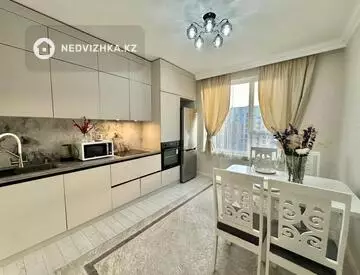 55 м², 1-комнатная квартира, этаж 10 из 12, 55 м², посуточно, изображение - 7