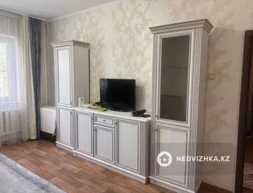 2-комнатная квартира, этаж 7 из 9, 58 м², на длительный срок