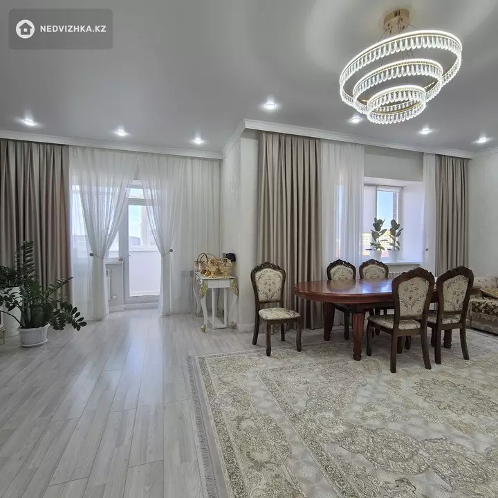 118 м², 3-комнатная квартира, этаж 3 из 5, 118 м², изображение - 1