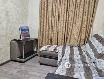 2-комнатная квартира, этаж 2 из 5, 30 м²