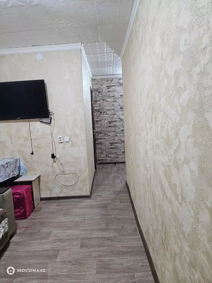 30 м², 2-комнатная квартира, этаж 2 из 5, 30 м², изображение - 1