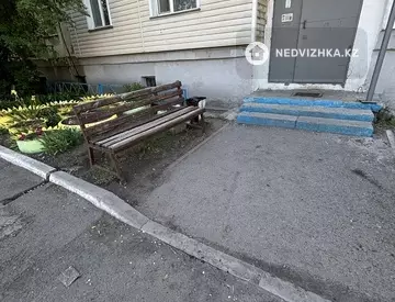 3-комнатная квартира, этаж 1 из 2, 62 м²