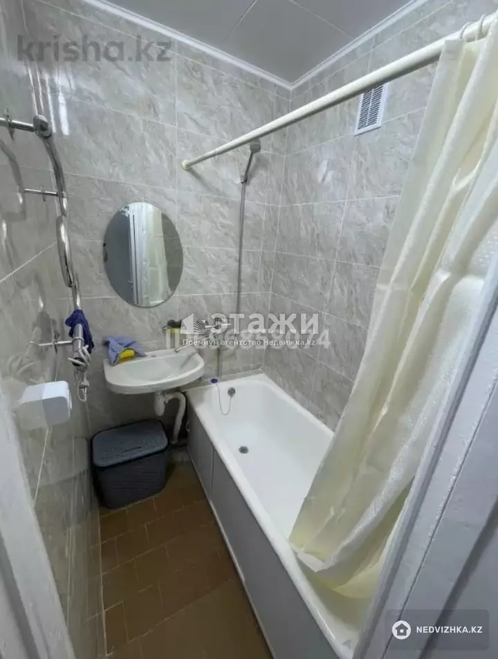 61.8 м², 3-комнатная квартира, этаж 2 из 5, 62 м², изображение - 1