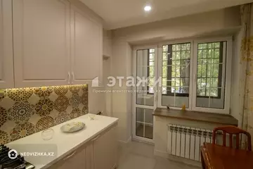 1-комнатная квартира, этаж 1 из 5, 40 м²