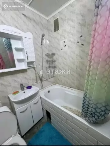 1-комнатная квартира, этаж 4 из 5, 32 м²