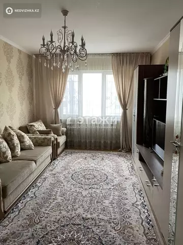 2-комнатная квартира, этаж 8 из 9, 67 м²