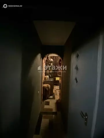 2-комнатная квартира, этаж 4 из 4, 45 м²
