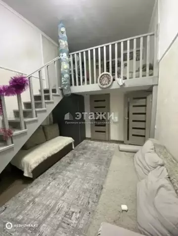1-комнатная квартира, этаж 9 из 9, 42 м²