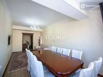 3-комнатная квартира, этаж 7 из 12, 100 м²