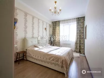 3-комнатная квартира, этаж 7 из 12, 100 м²