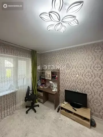 1-комнатная квартира, этаж 4 из 5, 41 м²