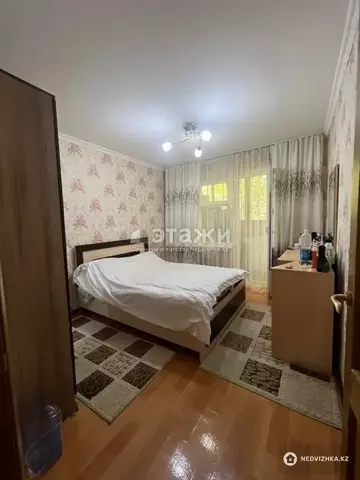 2-комнатная квартира, этаж 3 из 5, 10 м²
