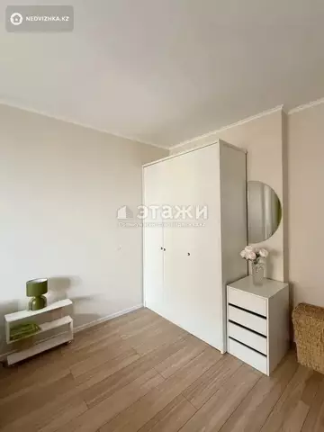 2-комнатная квартира, этаж 14 из 17, 48 м²