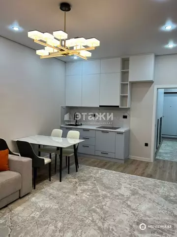 55 м², 2-комнатная квартира, этаж 3 из 18, 55 м², на длительный срок, изображение - 0