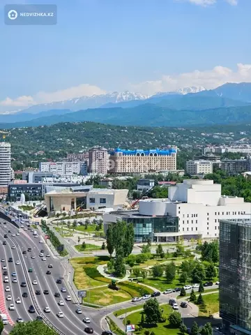 4-комнатная квартира, этаж 21 из 21, 150 м², на длительный срок