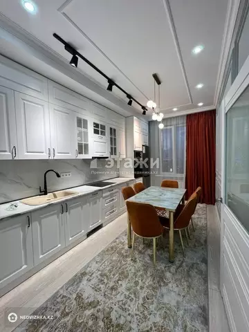 2-комнатная квартира, этаж 6 из 16, 75 м², на длительный срок