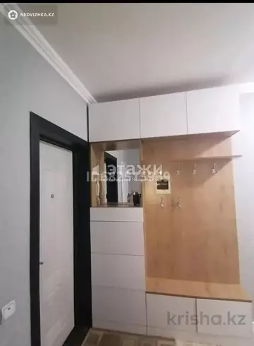 3-комнатная квартира, этаж 8 из 9, 84 м²