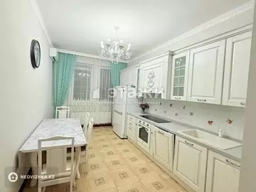 3-комнатная квартира, этаж 2 из 7, 108 м²