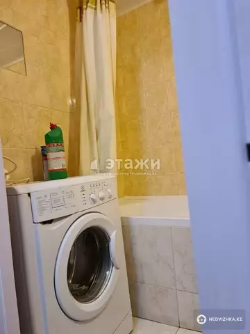 68.8 м², 3-комнатная квартира, этаж 2 из 9, 69 м², изображение - 2