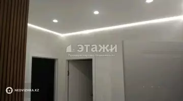 3-комнатная квартира, этаж 9 из 10, 68 м²