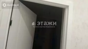 3-комнатная квартира, этаж 9 из 10, 68 м²