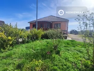 6-комнатный дом, 30 соток, 380 м²