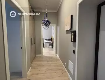 2-комнатная квартира, этаж 2 из 12, 60 м²