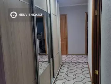 3-комнатная квартира, этаж 7 из 9, 61 м²