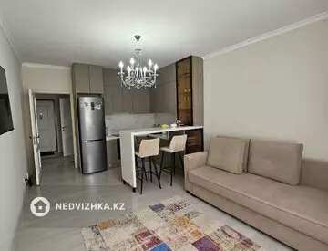 2-комнатная квартира, этаж 4 из 12, 52 м²