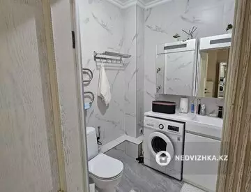 2-комнатная квартира, этаж 4 из 12, 52 м²
